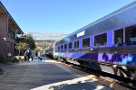 Passengers boarding the Siemens Venture consist making up Amtrak Train # 712